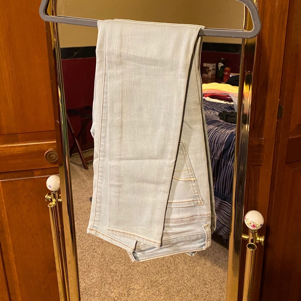 Light AE Jeans